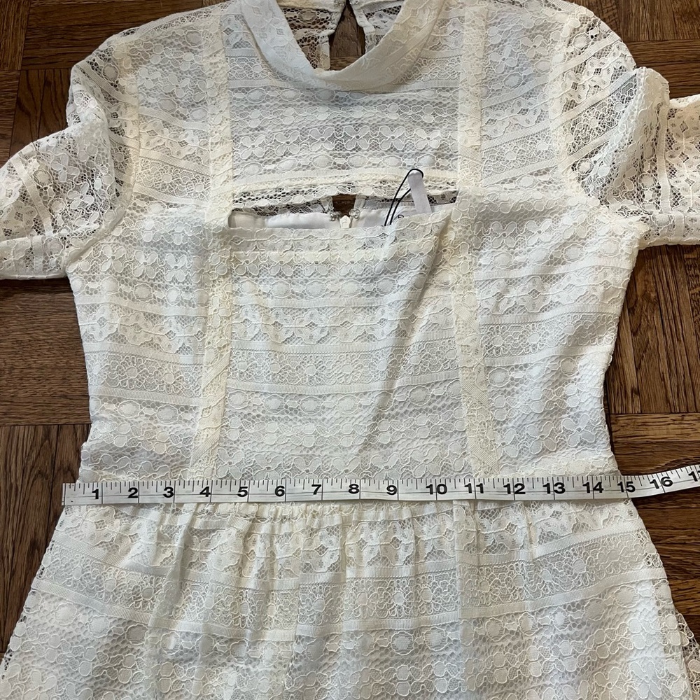 BCBGeneration Lace Stripe Peekaboo Dress Gardenia Size 10 NWT - Picture 12 of 16